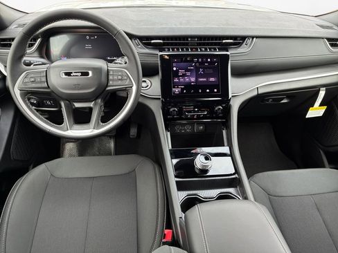 New 2026 Jeep Grand Cherokee Laredo X image 20