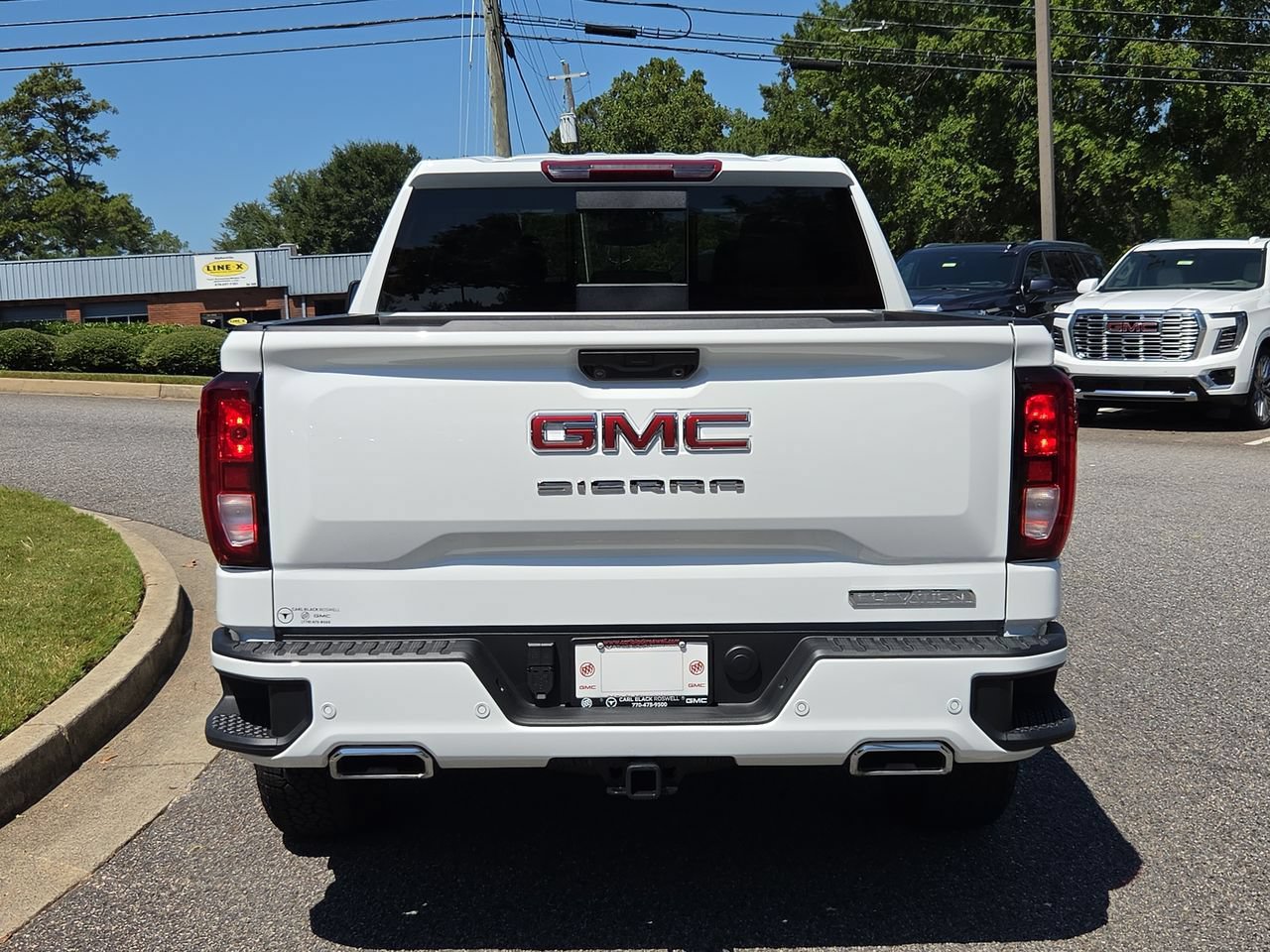 Used 2026 GMC Sierra 1500 Elevation w/ Elevation Premium Package AWD/4WD image 7