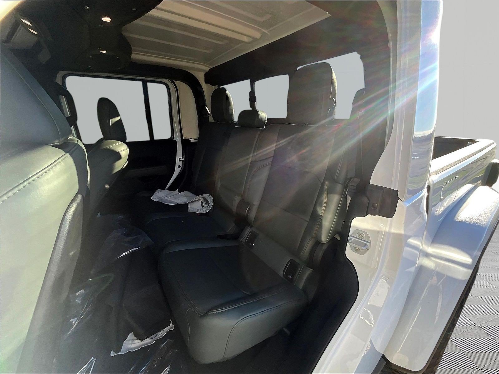 New 2027 Jeep Gladiator Mojave AWD/4WD image 18