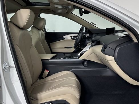 Certified 2025 Acura TLX w/ Technology Package image 31