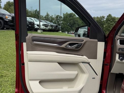 Used 2023 GMC Yukon Denali w/ Max Trailering Package AWD/4WD image 27