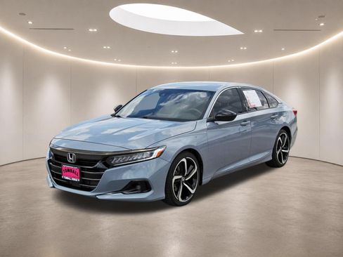 Used 2022 Honda Accord Sport image 3