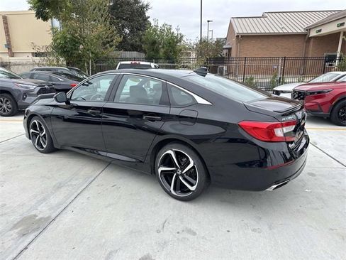 Used 2022 Honda Accord Sport image 5
