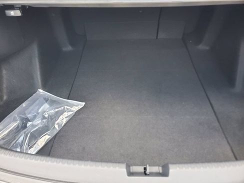 Used 2023 Acura TLX FWD image 8