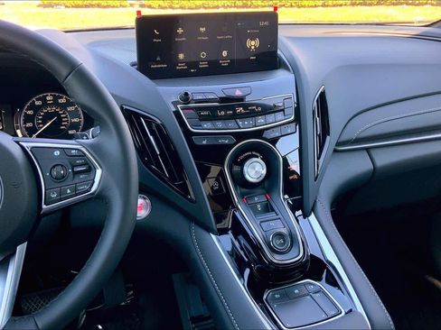 New 2026 Acura RDX SH-AWD image 6