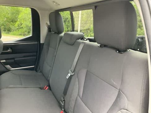 Used 2022 Toyota Tundra SR5 AWD/4WD image 17