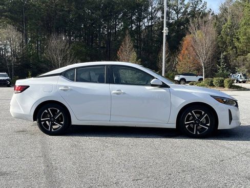 Used 2024 Nissan Sentra SV image 22