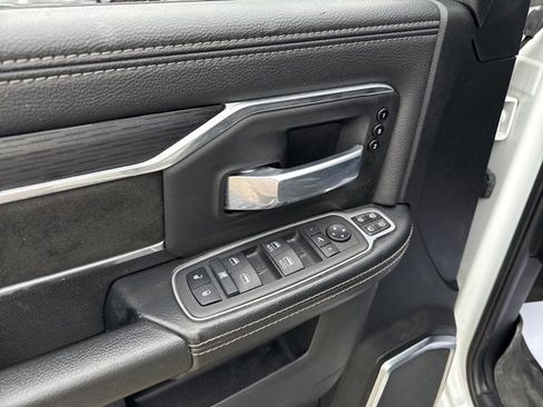 Used 2024 RAM 3500 Laramie w/ Night Edition image 23