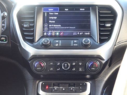 Used 2021 GMC Acadia SLE FWD image 19
