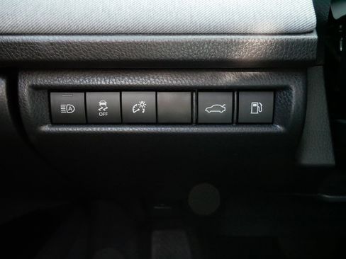 Certified 2025 Toyota Camry LE image 27