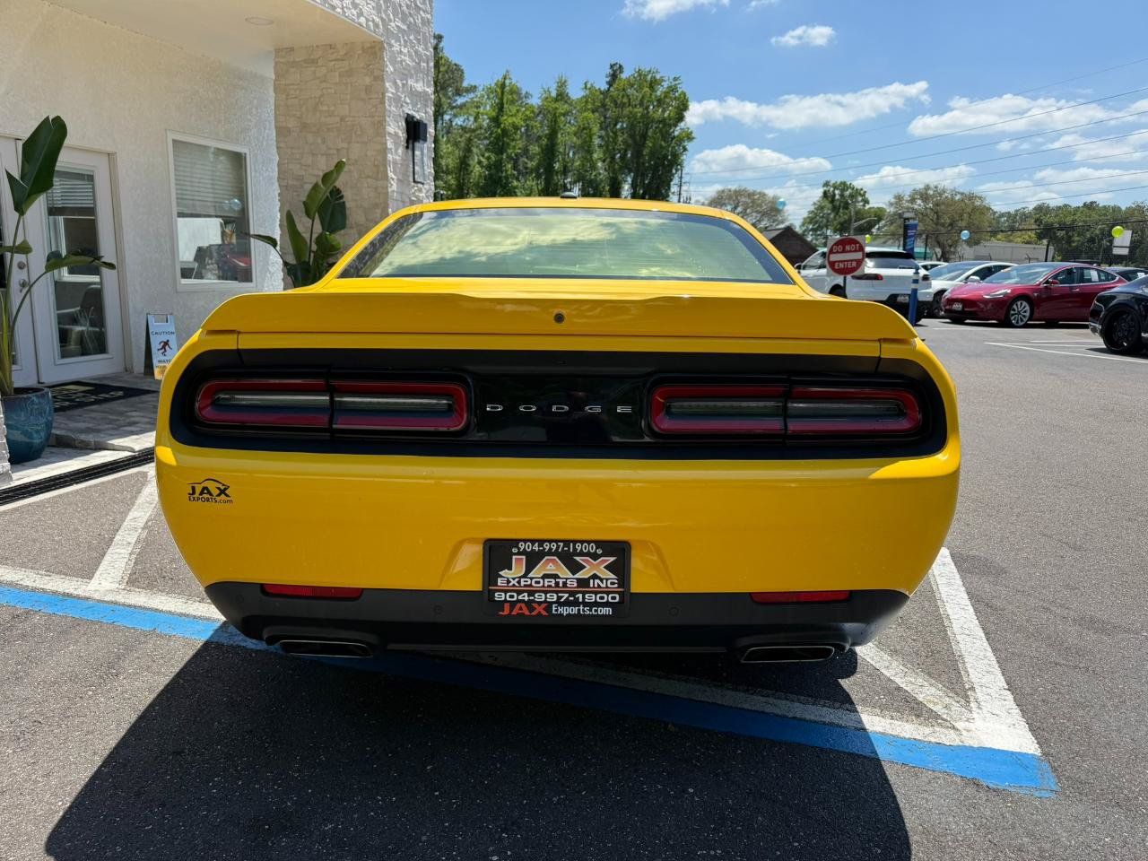 Used 2019 Dodge Challenger R/T RWD image 14