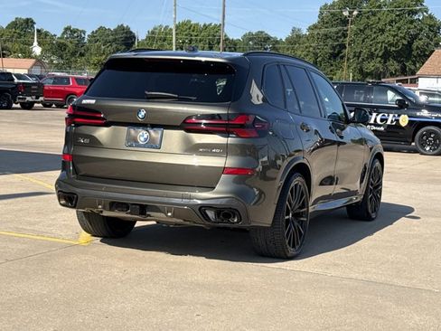 Used 2024 BMW X5 xDrive40i w/ M Sport Package AWD/4WD image 3