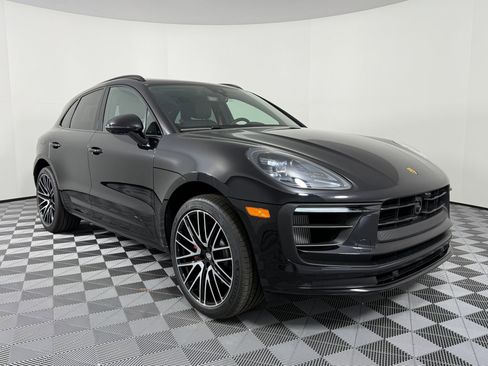 New 2026 Porsche Macan S image 7
