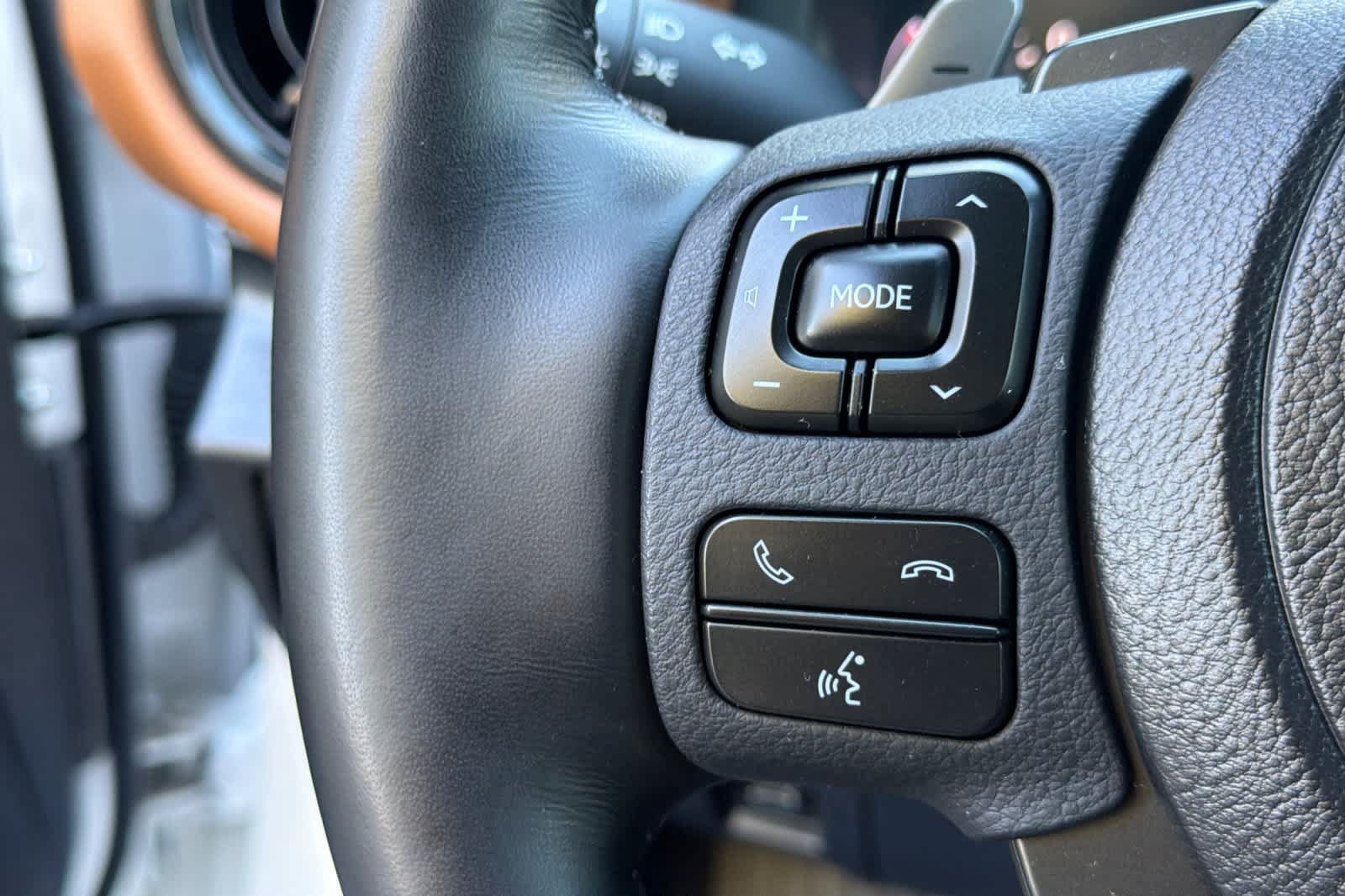 Used 2023 Lexus IS 300 AWD w/ Premium Package image 26
