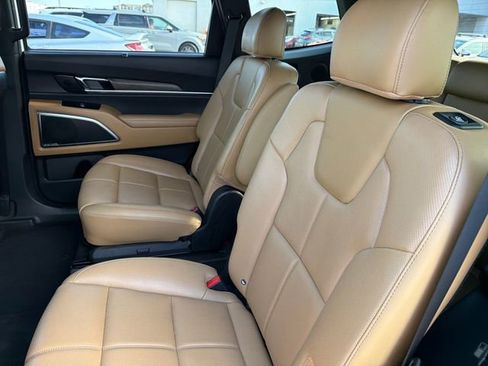 Used 2022 Kia Telluride SX w/ Nightfall Edition Package AWD/4WD image 20