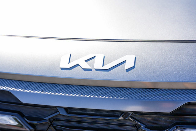 Used 2025 Kia Seltos X-Line AWD/4WD image 9