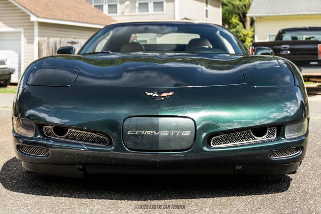 Used 2001 Chevrolet Corvette Convertible w/ Preferred Equipment Group2 RWD image 21
