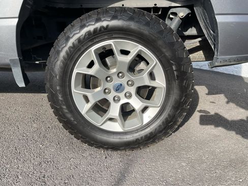 Used 2023 Ford F150 XLT image 10