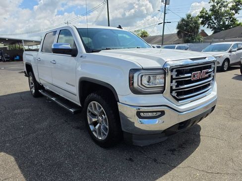 Used 2017 GMC Sierra 1500 SLT w/ SLT Premium Package AWD/4WD image 5