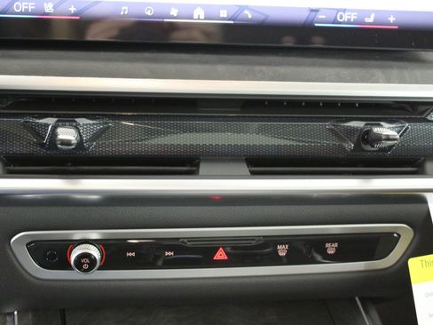 New 2026 BMW X7 xDrive40i image 17