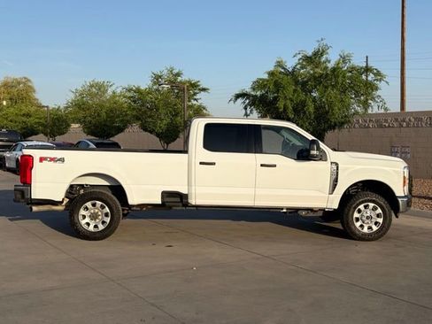 Used 2024 Ford F350 XLT w/ FX4 Off-Road Package image 4