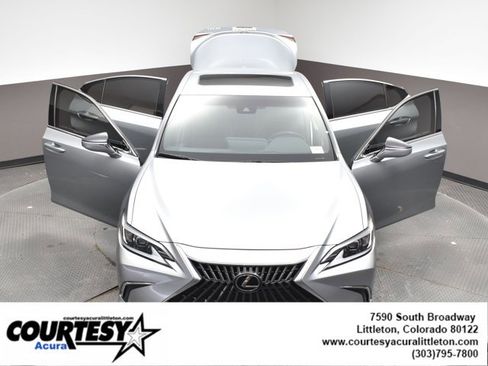 Used 2023 Lexus ES 350 w/ Accessory Package (Z2) image 43