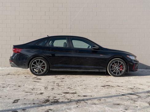 Certified 2025 Volkswagen Jetta GLI Autobahn image 8