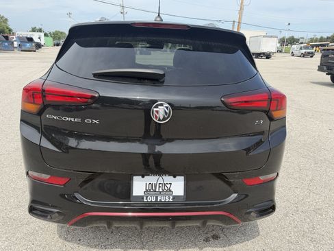 Used 2021 Buick Encore GX Select w/ Sport Touring Package FWD image 6