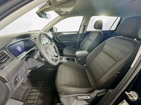Used 2024 Volkswagen Tiguan S FWD image 13