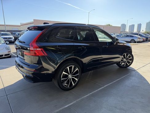 Used 2024 Volvo XC60 B5 Plus w/ Protection Package Premier image 4