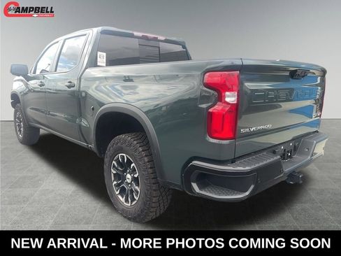 Used 2025 Chevrolet Silverado 1500 ZR2 w/ Technology Package image 3