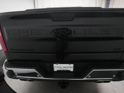 Used 2023 Chevrolet Silverado 1500 LTZ w/ LTZ Premium Package AWD/4WD image 24