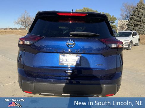 New 2026 Nissan Rogue SV image 4