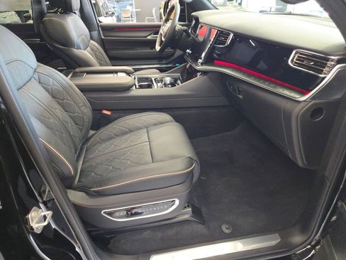 New 2025 Jeep Grand Wagoneer Series III w/ Rear Seat Video Group 1 image 5