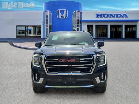 Used 2023 GMC Yukon SLT AWD/4WD image 10