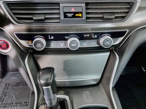 Used 2022 Honda Accord Sport image 21