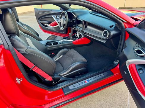 Used 2022 Chevrolet Camaro SS image 62