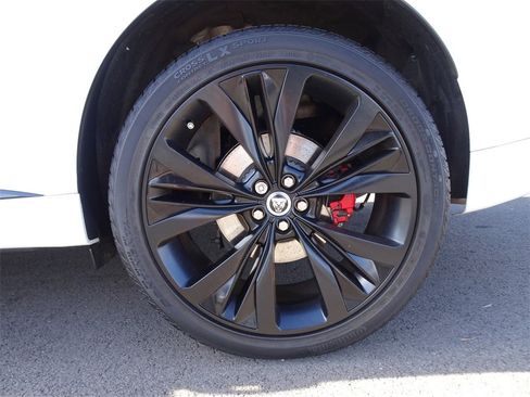 Used 2024 Jaguar F-PACE R-Dynamic S image 24