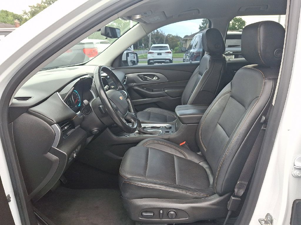Used 2019 Chevrolet Traverse Premier FWD image 18