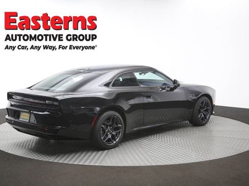 Used 2024 Dodge Charger Daytona R/T w/ Plus Group AWD/4WD image 37