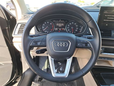 Used 2023 Audi Q5 2.0T Premium w/ Convenience Package image 19