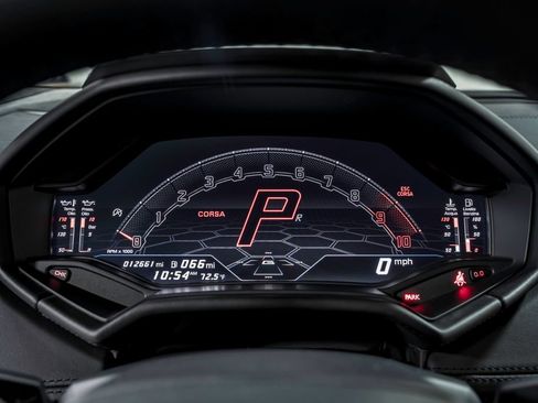 Used 2022 Lamborghini Huracan EVO AWD/4WD image 17