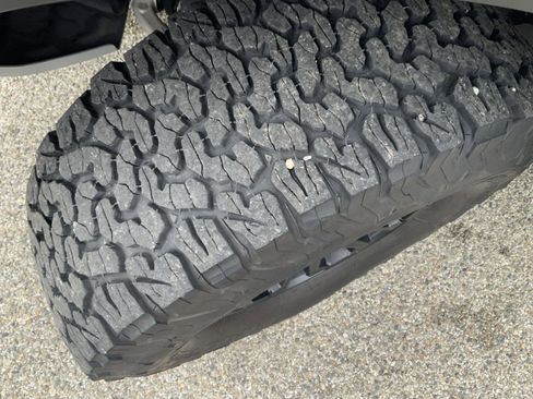 Used 2025 Ford F150 Raptor AWD/4WD image 24
