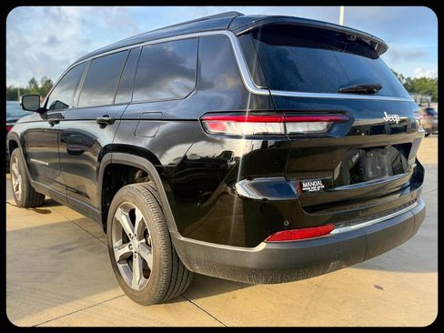 Used 2024 Jeep Grand Cherokee L Limited w/ Luxury Tech Group II RWD image 3