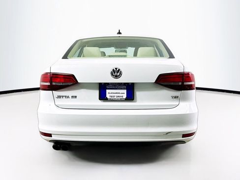 Used 2018 Volkswagen Jetta Wolfsburg Edition FWD image 15