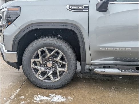 New 2026 GMC Sierra 1500 SLE w/ X31 Off-Road Package image 10