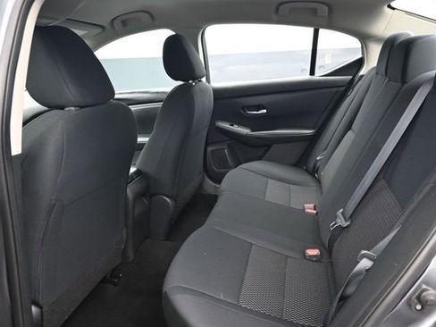 Used 2023 Nissan Sentra S FWD image 9