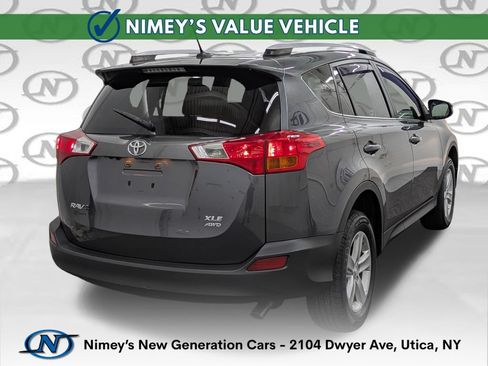Used 2014 Toyota RAV4 XLE AWD/4WD image 2