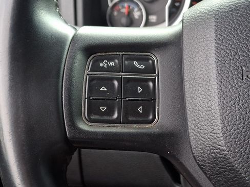 Used 2015 RAM 1500 Lone Star AWD/4WD image 21