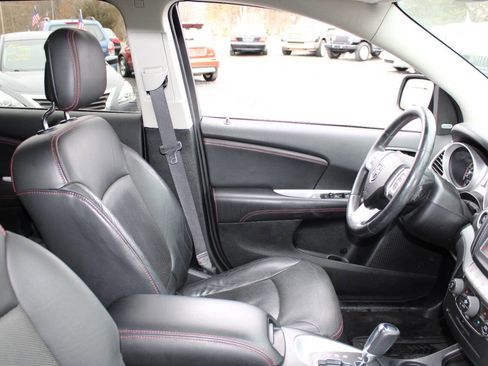 Used 2016 Dodge Journey R/T w/ Driver Convenience Group image 11